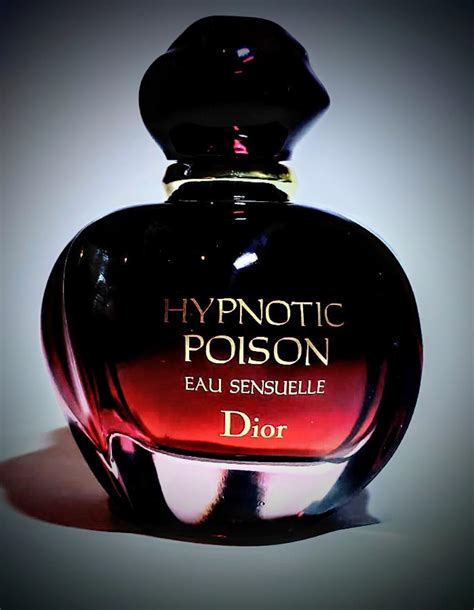 Hypnotic Poison Eau Sensuelle Dior for women.